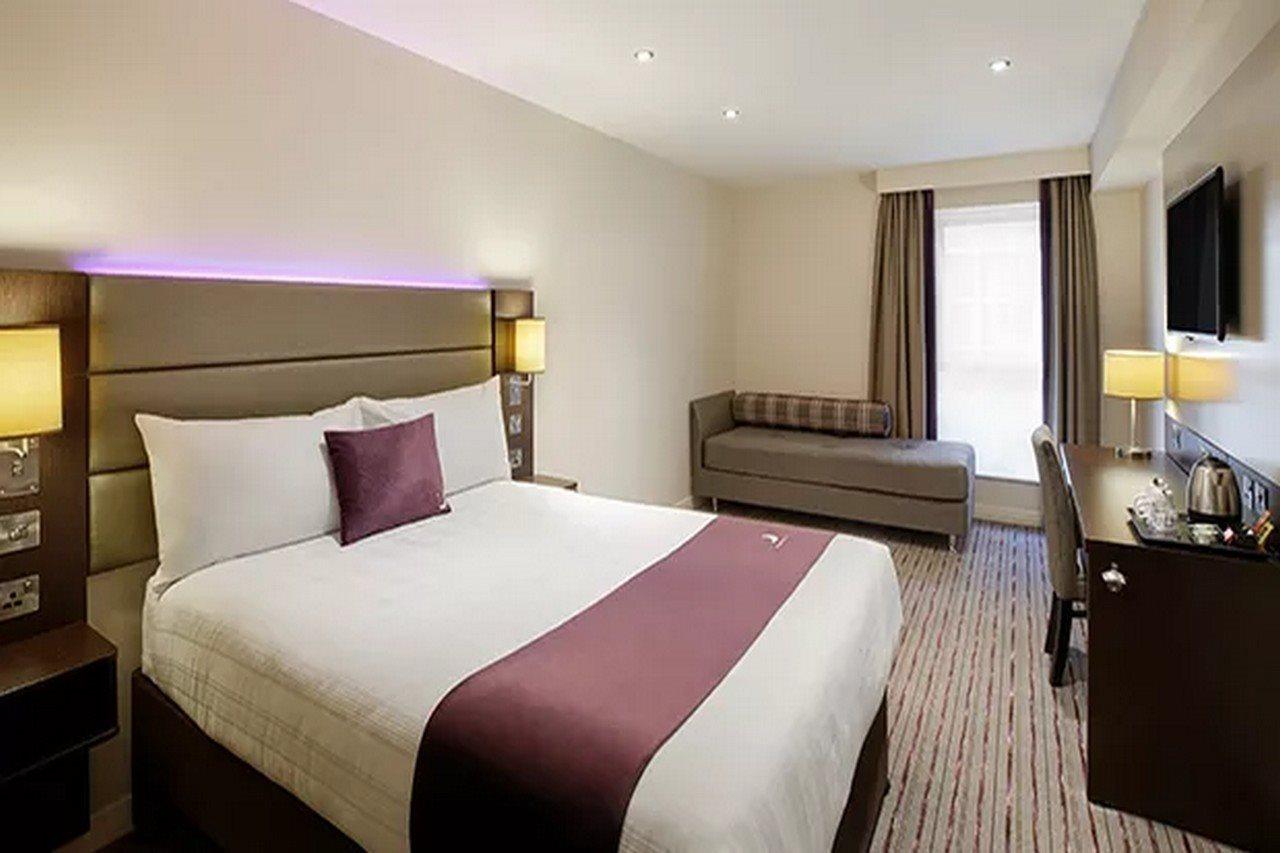 Premier Airport Hotel